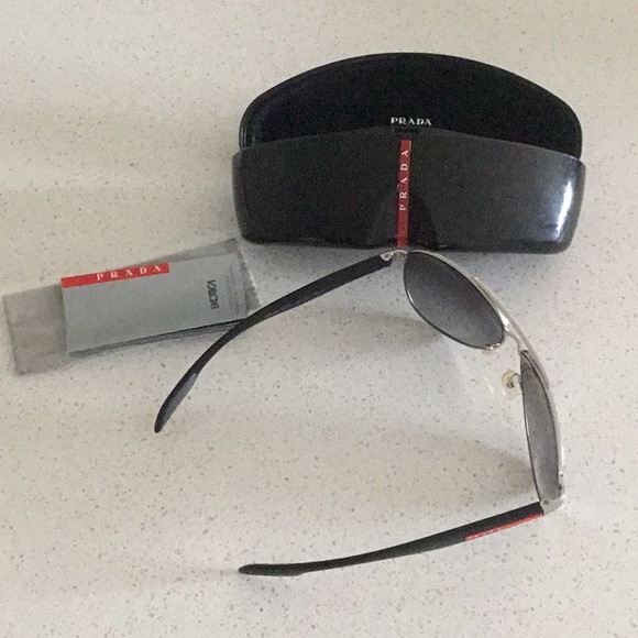 Prada Black Aviator Sunglasses with Case - Picture 2 of 8